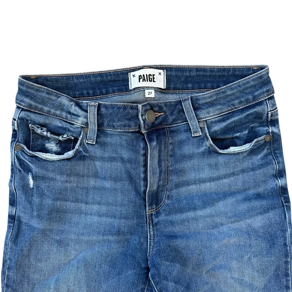 Paige "Jax Knee Short" Medium Wash Mid Rise Distressed Bermuda Shorts Size 27 - Picture 2 of 6